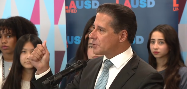 FBI Raid Targets LAUSD Superintendent Alberto Carvalho in San Pedro